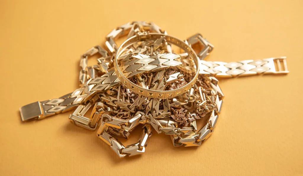 Nachlass bewerten lassen Bochum, Nachlass Schmuck bewerten Bochum, Nachlass Gold bewerten Bochum, Nachlass Münzen bewerten Bochum & Hausbesuch Nachlass Bochum. - Goldstation Bochum – Goldankauf, Silberankauf, Schmuck & Münzen Ankauf Nachlass bewerten lassen Bochum, Nachlass Schmuck bewerten Bochum, Nachlass Gold bewerten Bochum, Nachlass Münzen bewerten Bochum & Hausbesuch Nachlass Bochum.
