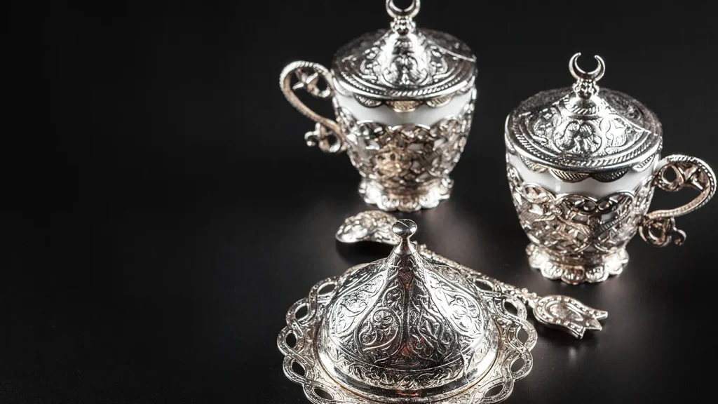 Silberankauf Hausbesuch Bochum, Silber zu Hause bewerten Bochum, Silberankauf zu Hause Bochum & Silber bewerten lassen Bochum – Schmuck, Besteck und Münzen prüfen