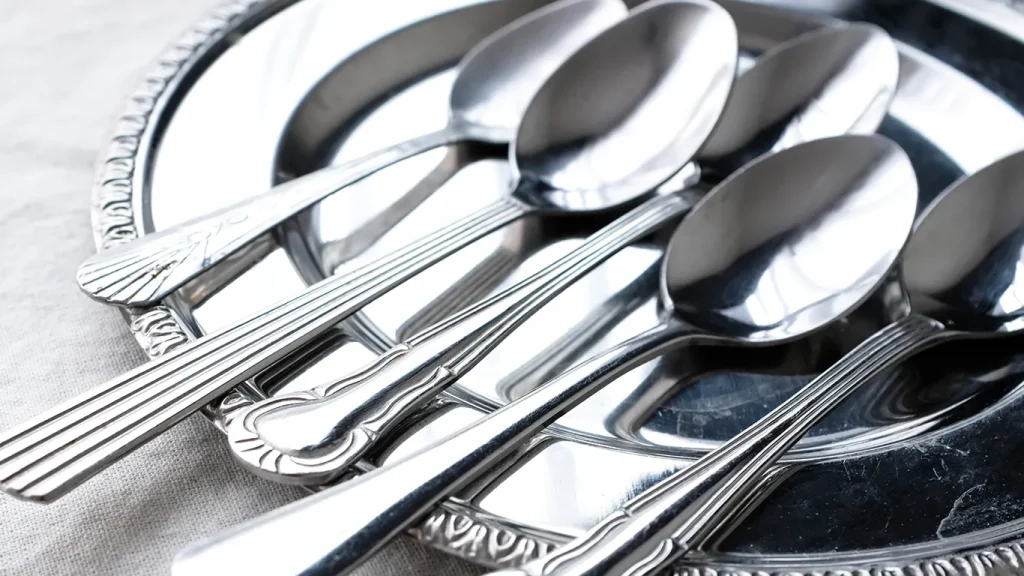 Silberbesteck verkaufen Bochum, Silberbesteck bewerten Bochum, Silberbesteck Ankauf Bochum, 800 Silber, 835 Silber, 925 Silber und versilbertes Besteck erkennen